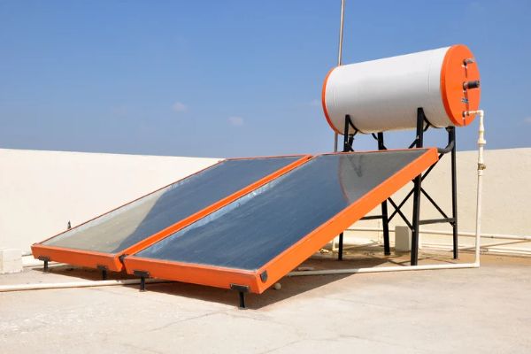 https://sraysglobal.com/wp-content/uploads/2022/12/solar-water-heater-2.jpg 600w, https://sraysglobal.com/wp-content/uploads/2022/12/solar-water-heater-2-300x200.jpg 300w